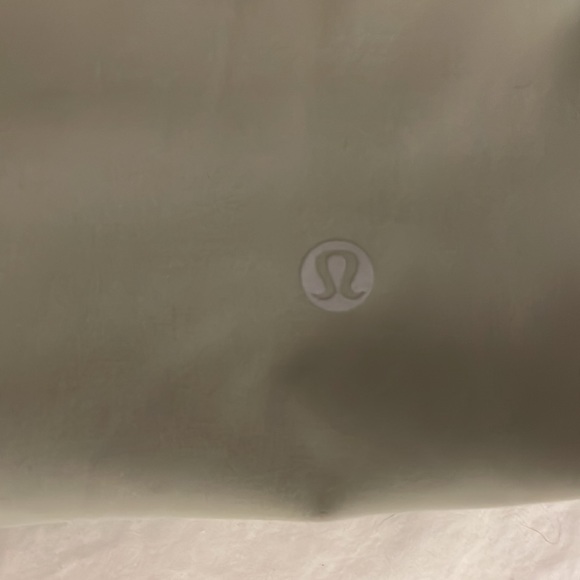 Green lulu leggings - Picture 2 of 2